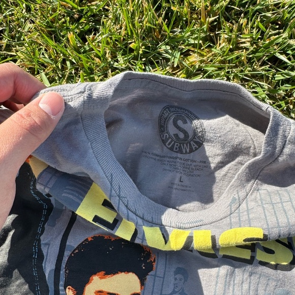 Y2K Elvis Presley Full Graphic Tee NWOT - Picture 3 of 3